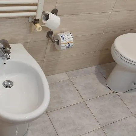 Pensión House Fenicia 4*